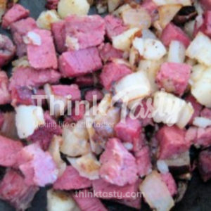 Corned beef, potatoes, and onions are all you need to make a breakfast or dinner dish!