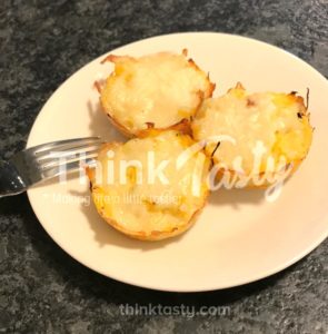 Savory muffins made of spaghetti squash and cheese