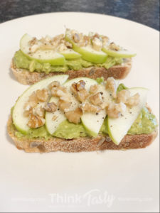 avocado toast with apples and walnuts