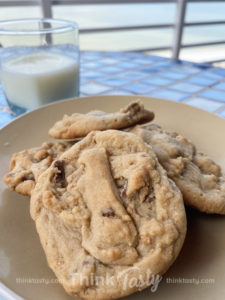 peanut butter chocolate cookies